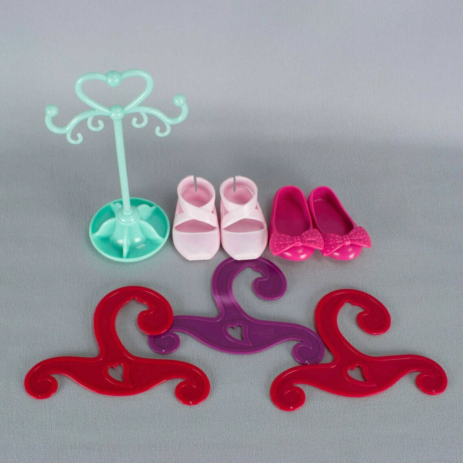 Battat Our Generation Doll Lot Of 2 Pairs Shoes Hangers Jewelry Stand